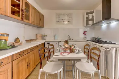 Cuisine ou kitchenette dans l'établissement Le Sunset