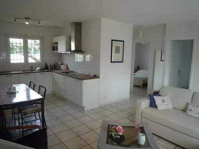 Cuisine ou kitchenette dans l'établissement Bassin d'Arcachon Maison au calme