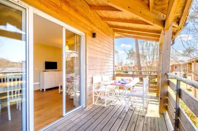 Balcon ou terrasse dans l'établissement Appartement aux Cottages du Lac H70