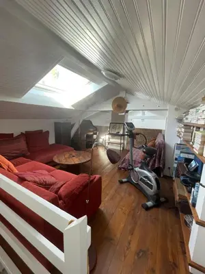 Coin salon dans l'établissement Maison de Famille entre Biarritz et Hossegor