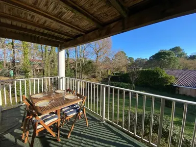 Balcon ou terrasse dans l'établissement T2 cabine calme prox. Boudigau, terrasse, parking, 4 pers. - FR-1-413-252
