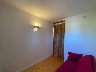 Coin salon dans l'établissement T2 cabine calme prox. Boudigau, terrasse, parking, 4 pers. - FR-1-413-252