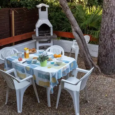 Studio en Duplex sous la Pinède et Proche de la Plage - FR-1-239-394