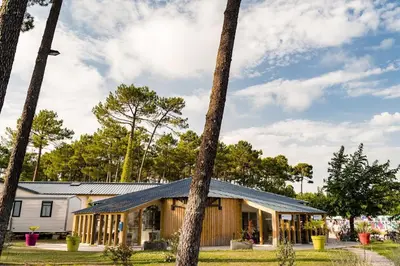 Bâtiment de le camping