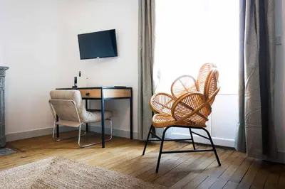Télévision ou salle de divertissement dans l'établissement Villa Pomade