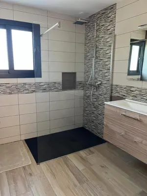 Salle de bains dans l'établissement Sole e Mare