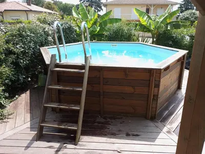 Piscine de l'établissement Villa Landaise, 10 minutes des plages ou située à proximité