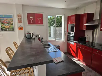 Cuisine ou kitchenette dans l'établissement Villa Pignon