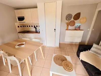 Cuisine ou kitchenette dans l'établissement Appartement en résidence
