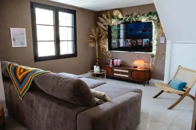 Télévision ou salle de divertissement dans l'établissement Beach, Movie & Balneotherapy