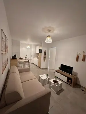 Coin salon dans l'établissement A 500m de la plage - L Oyat -