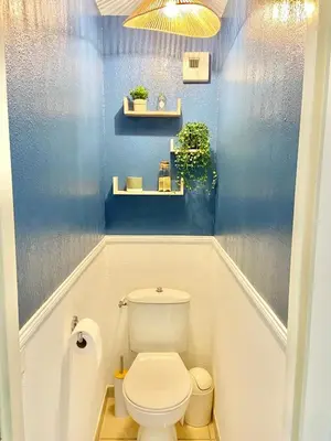 Salle de bains dans l'établissement BISCARROSSE Charmant T2 Au cœur du Golf avec piscine Entre Lac et Océan - Ménage & linge inclus