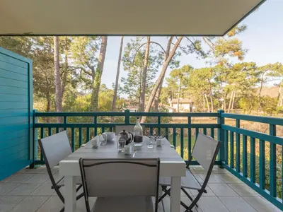 Balcon ou terrasse dans l'établissement Apartment Les Berges Landaises-6 by Interhome