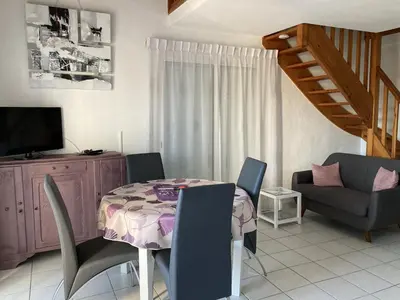 Coin salon dans l'établissement les maisons bleues