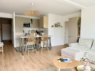 Cuisine ou kitchenette dans l'établissement Joli Appartement avec terrasse Bassin d'Arcachon
