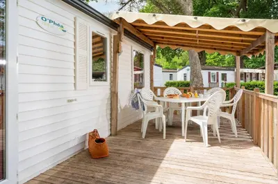 Balcon ou terrasse dans l'établissement Camping Le Soleil des Landes