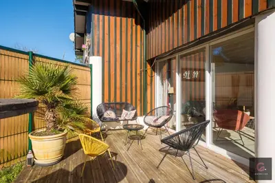 Balcon ou terrasse dans l'établissement Maison de vacances à Biscarrosse lac pour 6 personnes