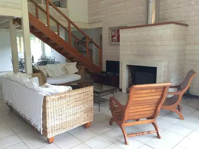 Coin salon dans l'établissement Villa 5 bedrooms 4 bathrooms large swimming pool