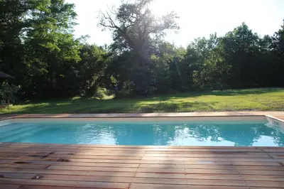 Piscine de l'établissement maison Jus ou située à proximité