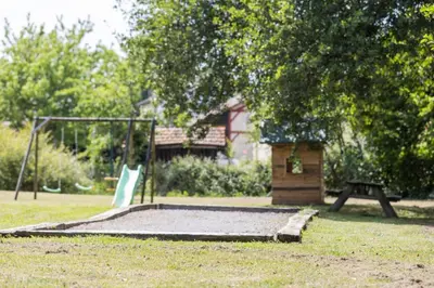 Aire de jeux pour enfants de l'établissement Le repere du forestier