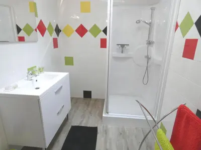 Salle de bains dans l'établissement La dugue sud