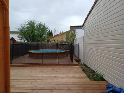 Piscine de l'établissement Villa avec piscine L'Abris Côtier ou située à proximité
