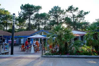 Jardin de l'établissement VVF Landes Moliets
