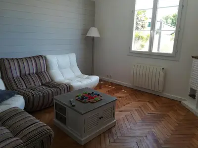 Coin salon dans l'établissement Maison basco landaise à 10 kms des plages