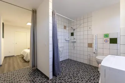Salle de bains dans l'établissement L'îlot Narossais 1 - idéal curiste - clim - proche Dax