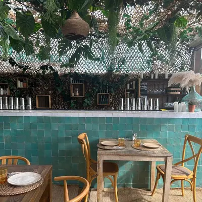 Restaurant ou autre lieu de restauration dans l'établissement Holiday home for families close to shops and beach