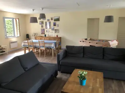 Coin salon dans l'établissement Vieux-Boucau - Maison entière 8 pers