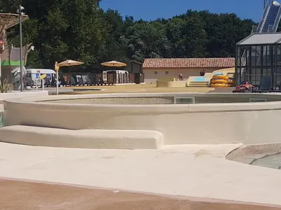 Piscine de l'établissement Mobil-home 4 personnes ou située à proximité