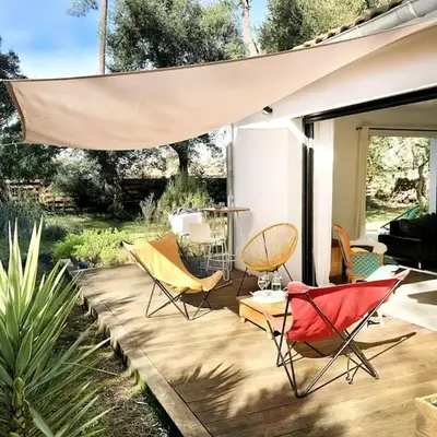 Maison entre forêt et océan - piscine et tennis