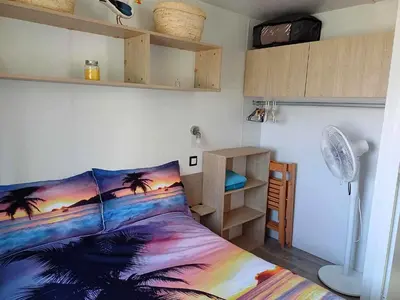 Un ou plusieurs lits dans un hébergement de l'établissement MOBIL HOME à SEIGNOSSE dans les Landes près de la mer