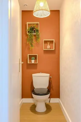 Salle de bains dans l'établissement Maisonnette à Mont-de-Marsan