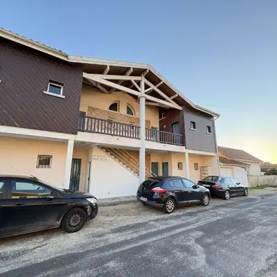 Appartement cosy avec terrasse pour 4 personnes à Biscarrosse Plage - FR-1-831-4