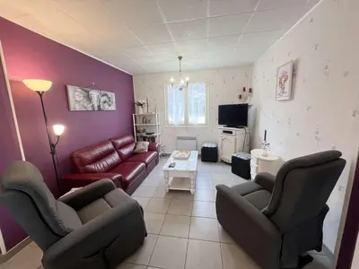 Télévision ou salle de divertissement dans l'établissement Villa rénovée près du lac, Biscarrosse - FR-1-831-2