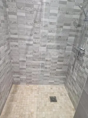 Salle de bains dans l'établissement Appartement des Aubépines