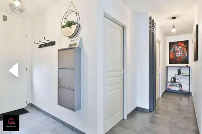 Cuisine ou kitchenette dans l'établissement Maison cosy avec piscine 8 pers