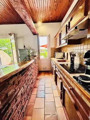 Cuisine ou kitchenette dans l'établissement CHARDONNERET - T3 proche des plages