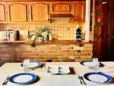 Cuisine ou kitchenette dans l'établissement CHARDONNERET - T3 proche des plages