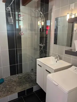 Salle de bains dans l'établissement La Coccinelle