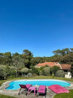 Piscine de l'établissement Bourdaines - Villa entre océan et forêt ou située à proximité