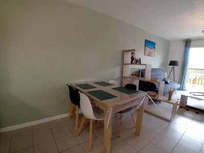 Plan de l'établissement Appartement charmant proche plage avec terrasse et parking - FR-1-239-1119