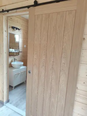 Salle de bains dans l'établissement Woodstudio