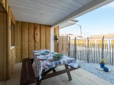 Balcon ou terrasse dans l'établissement Appartement T3 PMR Biscarrosse 6 Pers, Clim Parking - FR-1-319-607