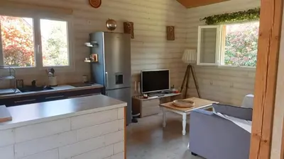 Salle de bains dans l'établissement Maison chalet Soustons