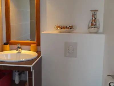 Plan de l'établissement Maison spacieuse à Capbreton, proche port et plages, jusqu'à 6 personnes - FR-1-239-1122