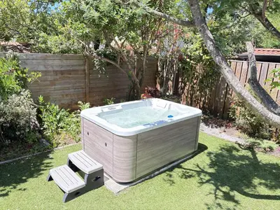 Plan de l'établissement Maison de vacances avec Jacuzzi proche du Lac de Biscarrosse - FR-1-831-12
