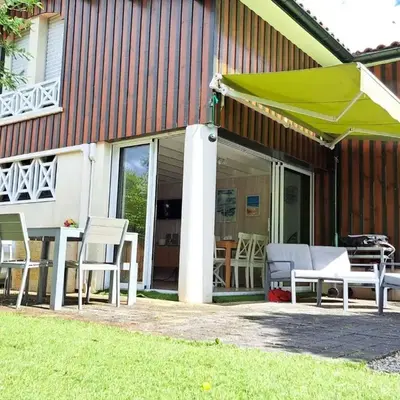 Maison de vacances avec Jacuzzi proche du Lac de Biscarrosse - FR-1-831-12